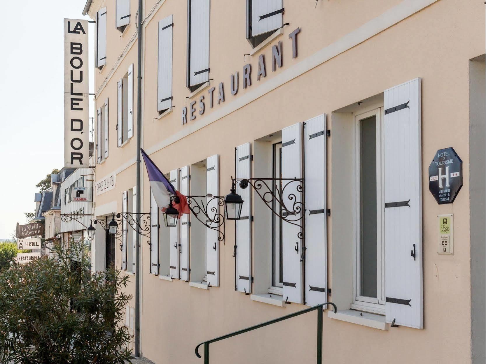 Hôtel Restaurant La Boule d'Or Barbezieux-Saint-Hilaire Exterior foto